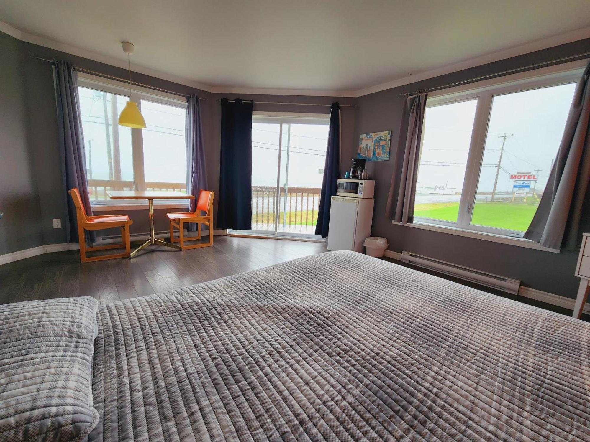 De La Motel