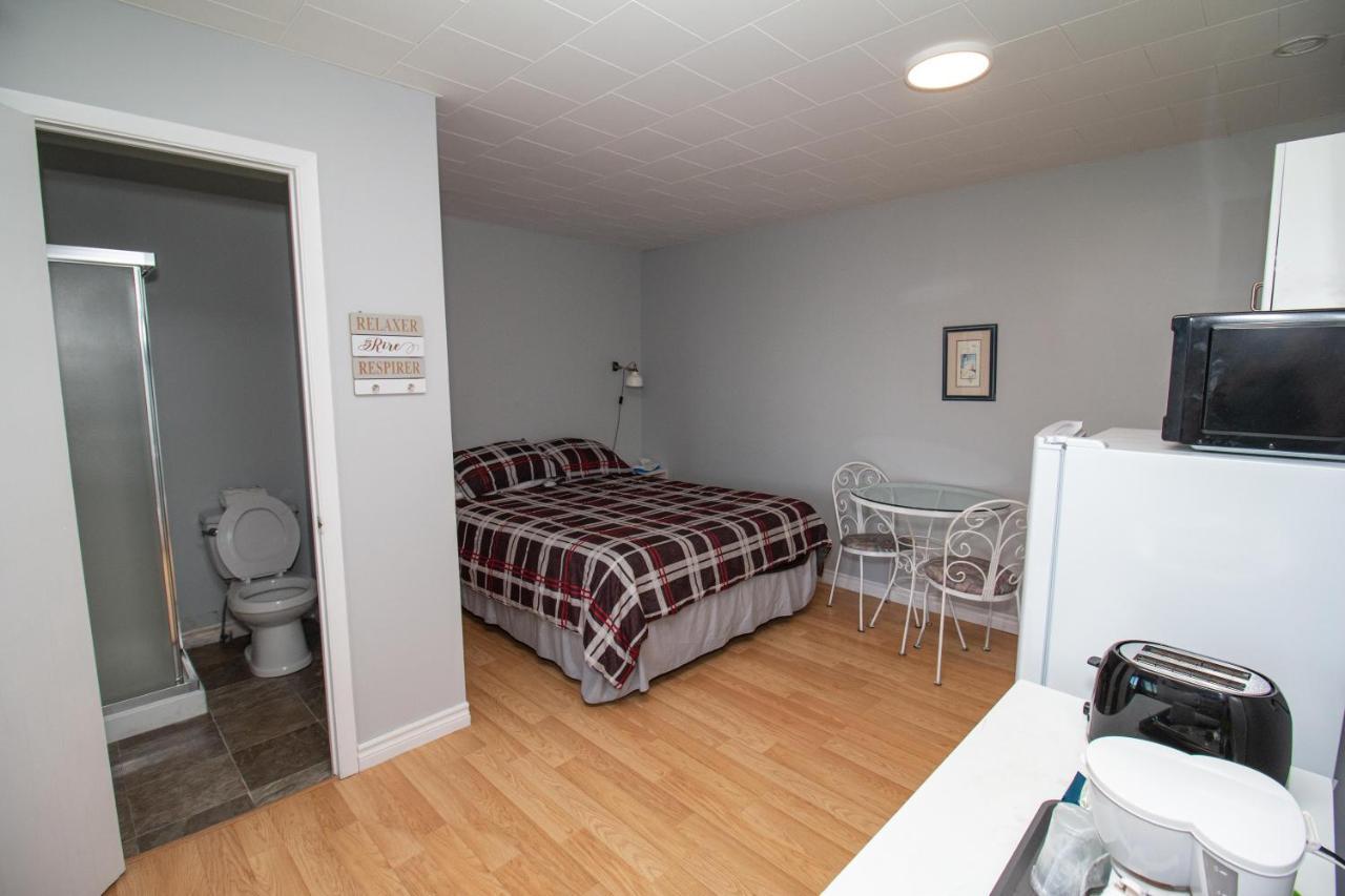 Motel De La